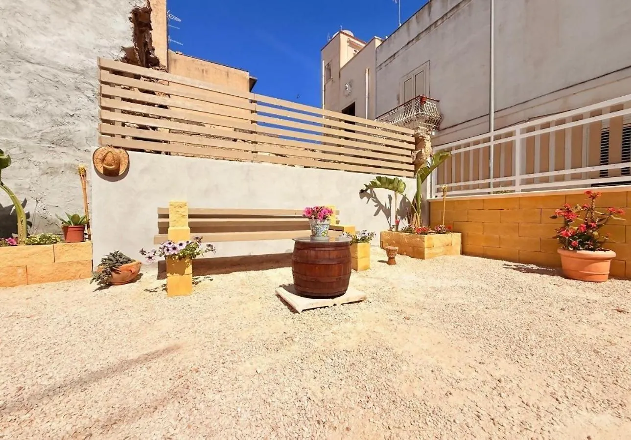La Dimora Dei Ricordi Apartment Trapani